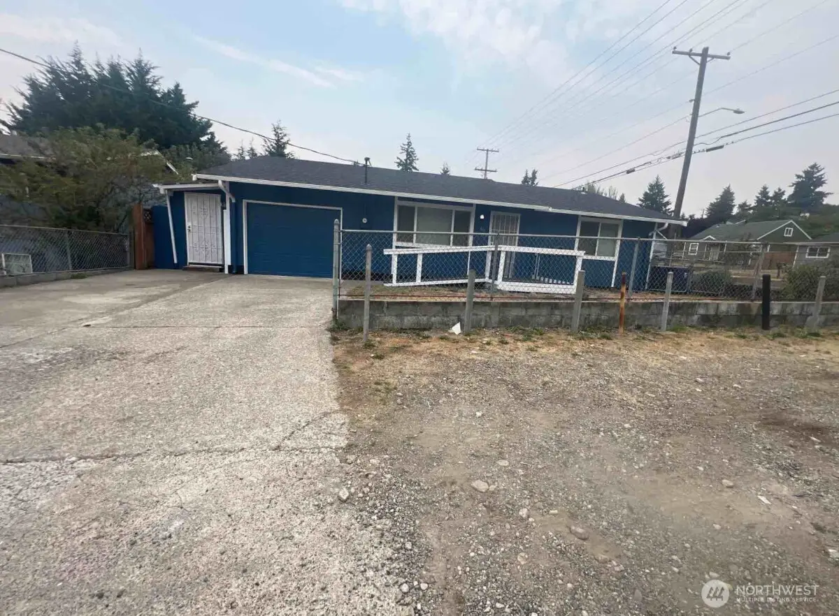 801 S 92nd Street, Tacoma, WA 98444 - Image #1