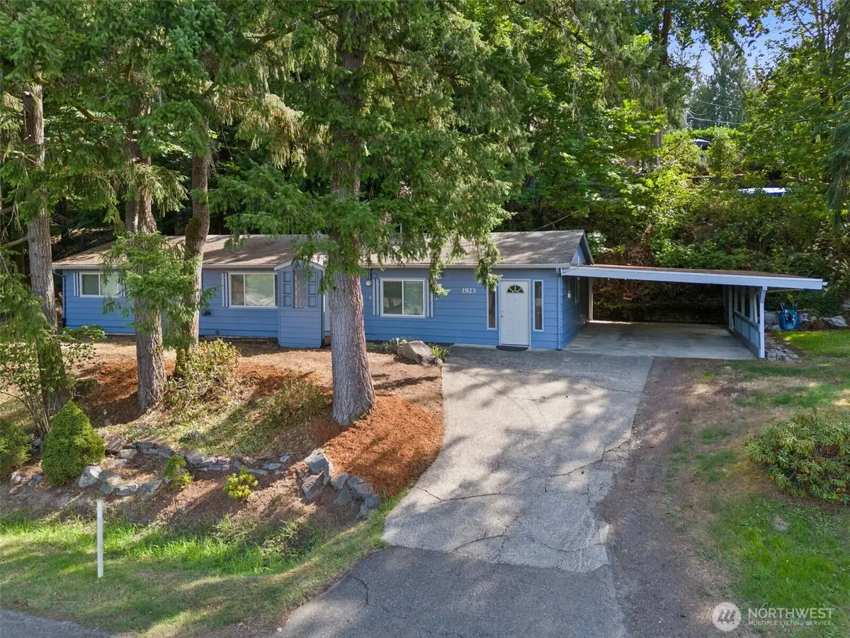 1923 26th Ave Nw, Olympia, WA 98502 - #1