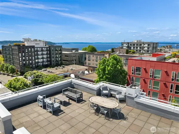 520 2nd Avenue W #406, Seattle, WA 98119