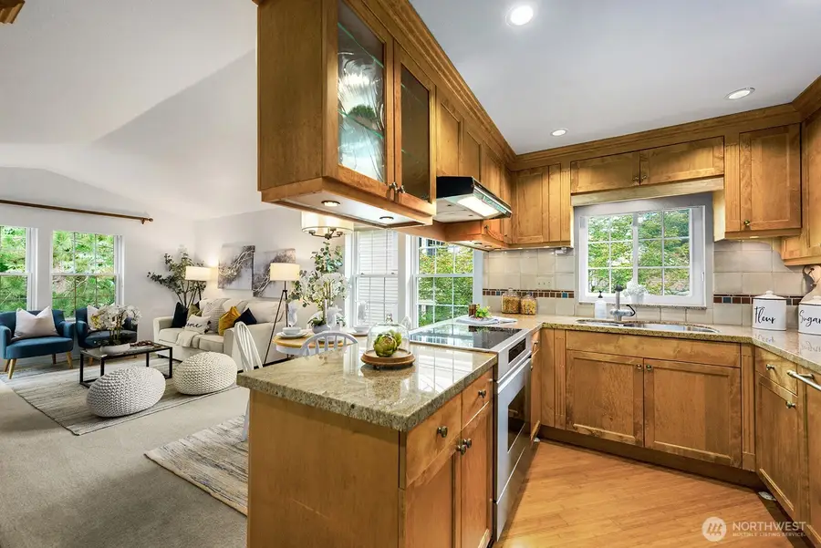 2720 118th Avenue #302, Bellevue, WA 98005 - Image #3