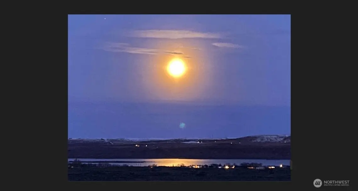 10835 Ne Road, Coulee City, WA 99115 - Image #1