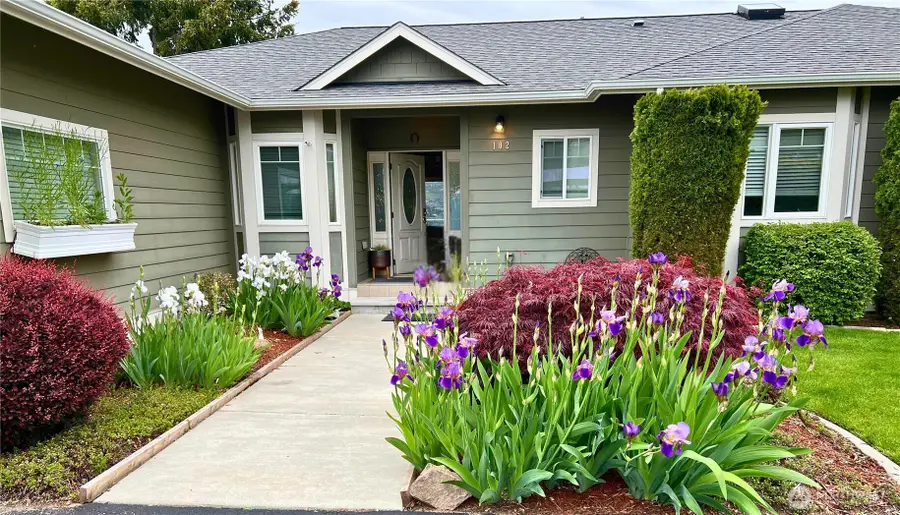 1601 Maiden Lane #E102, Wenatchee, WA 98801 - Image #3