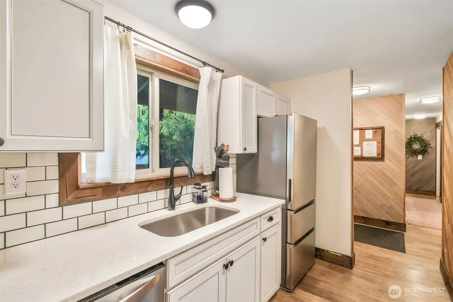 120 Rainbow Lane, Packwood, WA 98361 - Image #3