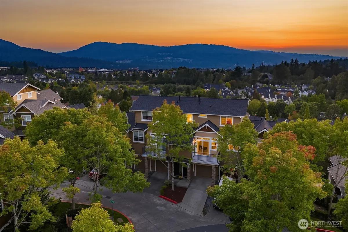 1887 16th Lane Ne #1887, Issaquah, WA 98029 - Image #1