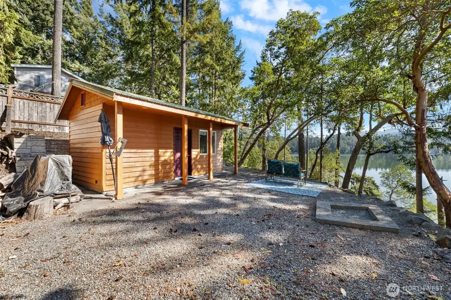 21945 Beachside Drive Se, Yelm, WA 98597 - Image #3