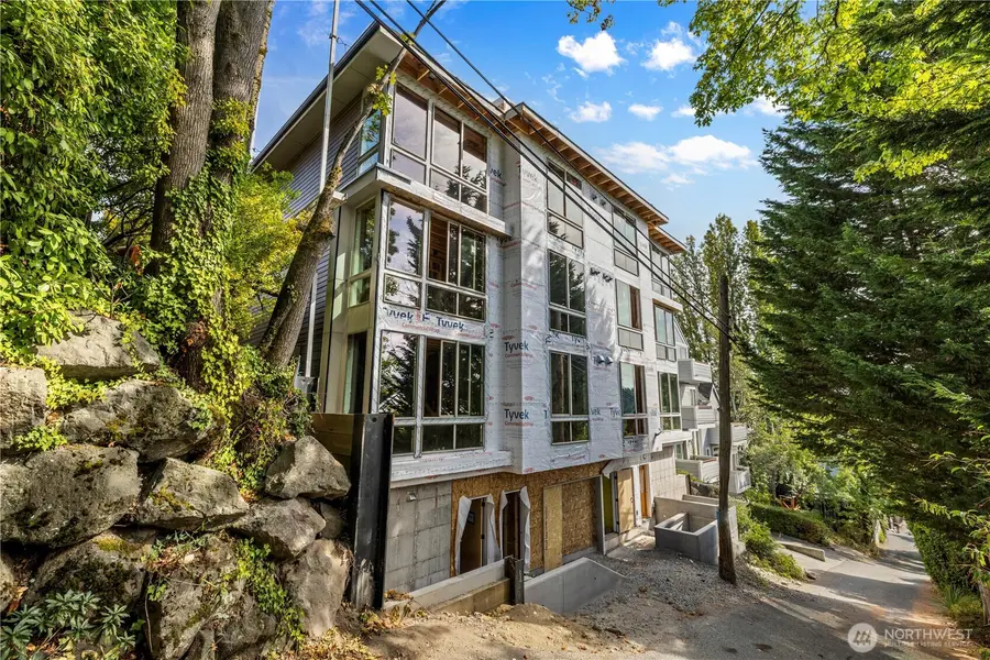 3819 Fremont Avenue N, Seattle, WA 98103 - Image #3