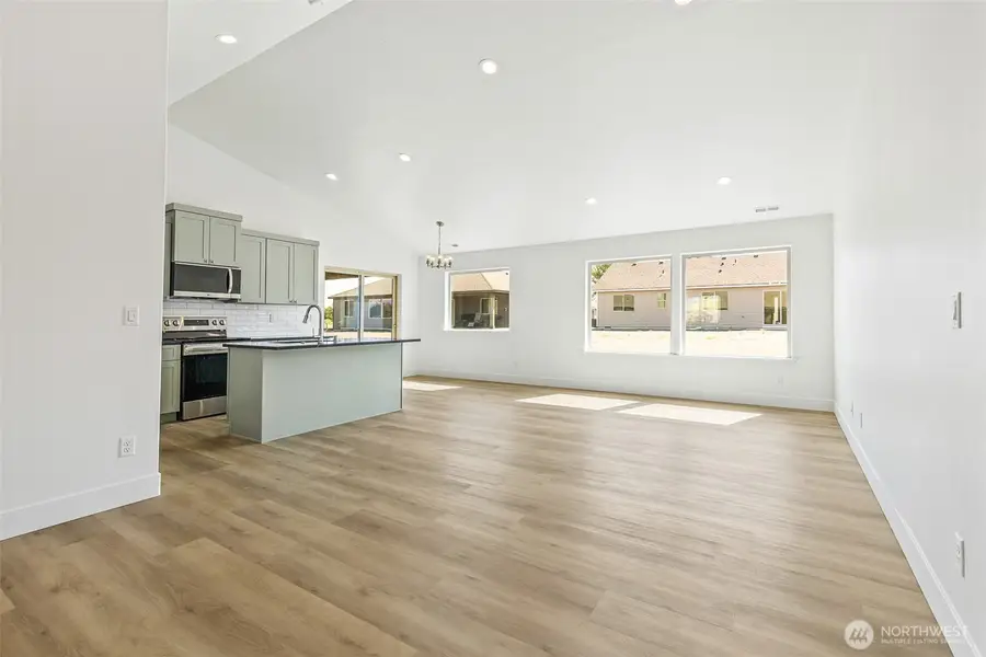 316 N Montana Street, Moses Lake, WA 98837 - Image #3