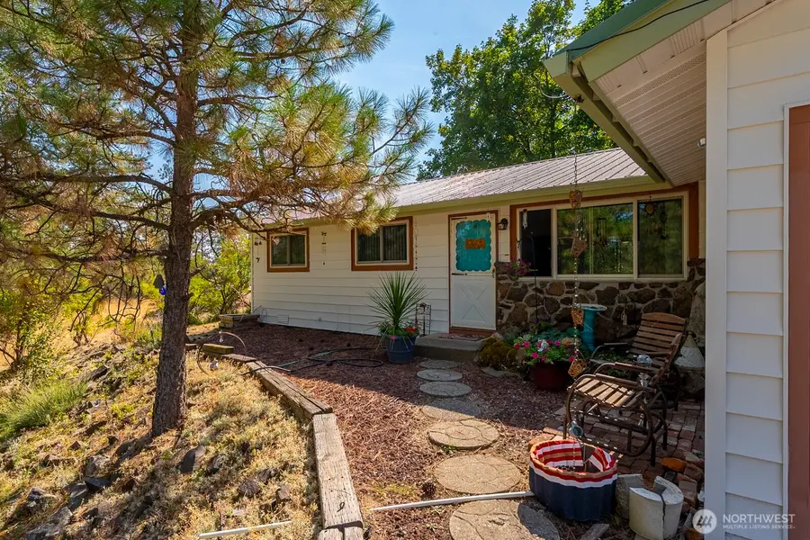 1228 E Lake Street, Medical Lake, WA 99022 - Image #3