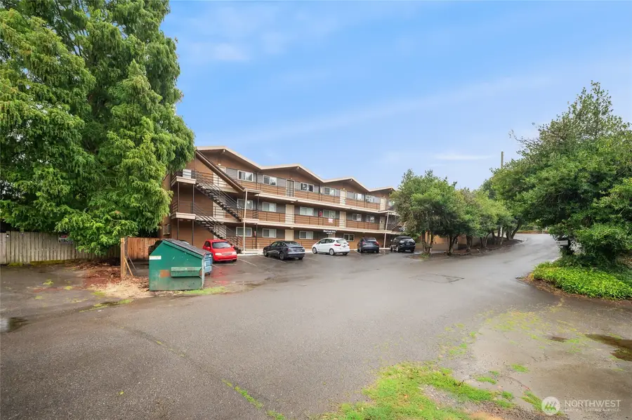 1017 SW 154th Street, Burien, WA 98166 - Image #3