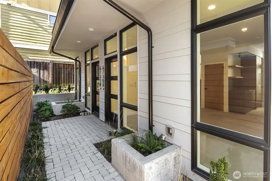 6730 Alonzo Avenue Nw #B, Seattle, WA 98117 - Image #2