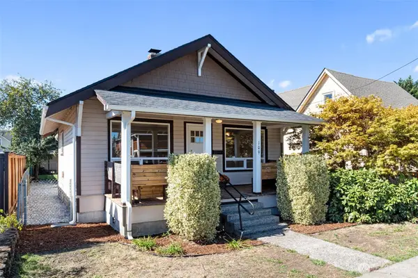 109 S King Street, Centralia, WA 98531