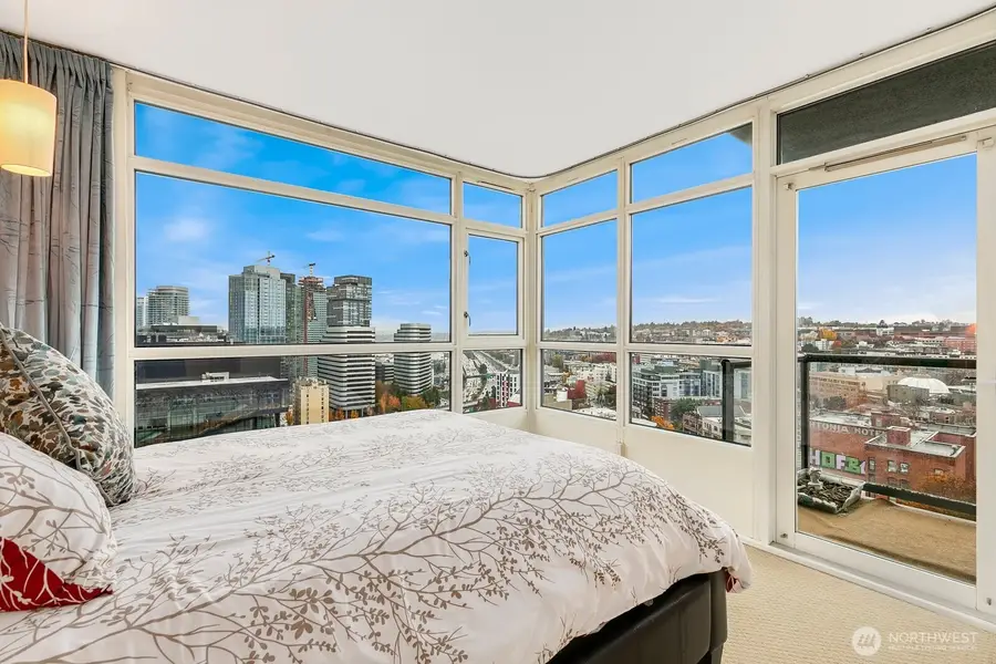 1420 Terry Avenue #1903, Seattle, WA 98101 - Image #2