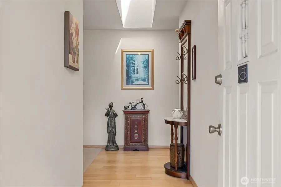 2631 Club Court #305, Mount Vernon, WA 98273 - Image #3