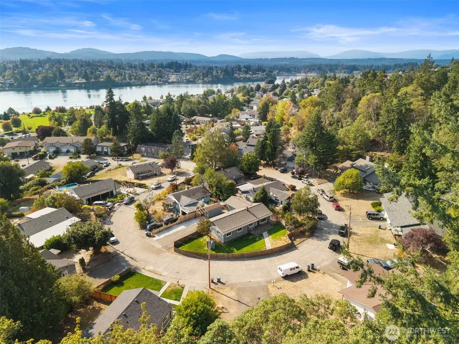 212 Willow Street, Bremerton, WA 98310 - Image #3