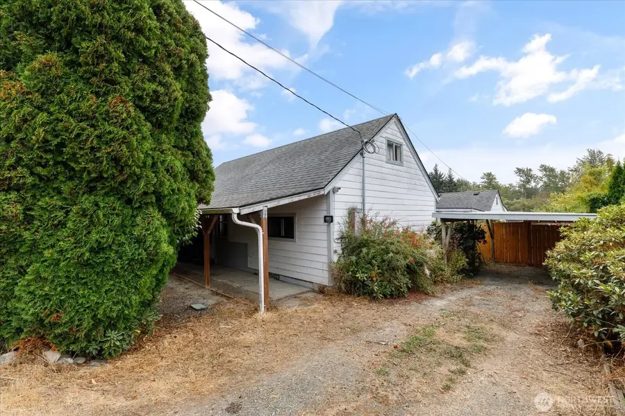 1311 H Avenue, Anacortes, WA 98221 - Image #2