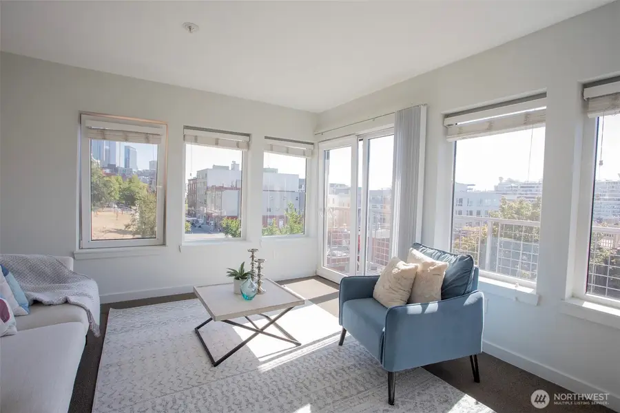 2500 Western Ave Avenue #510, Seattle, WA 98121 - Image #2
