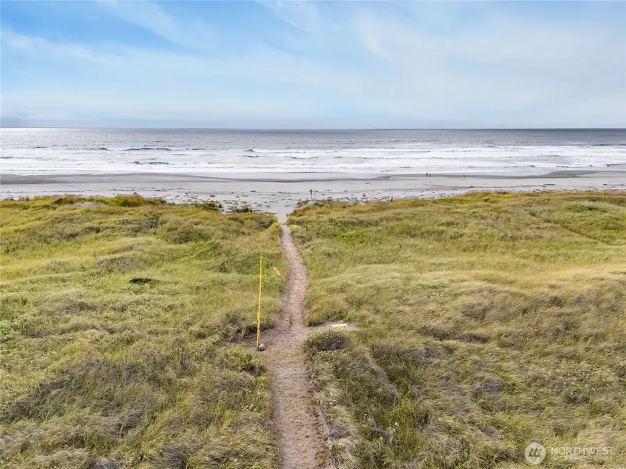 31101 G Street, Ocean Park, WA 98640 - Image #2