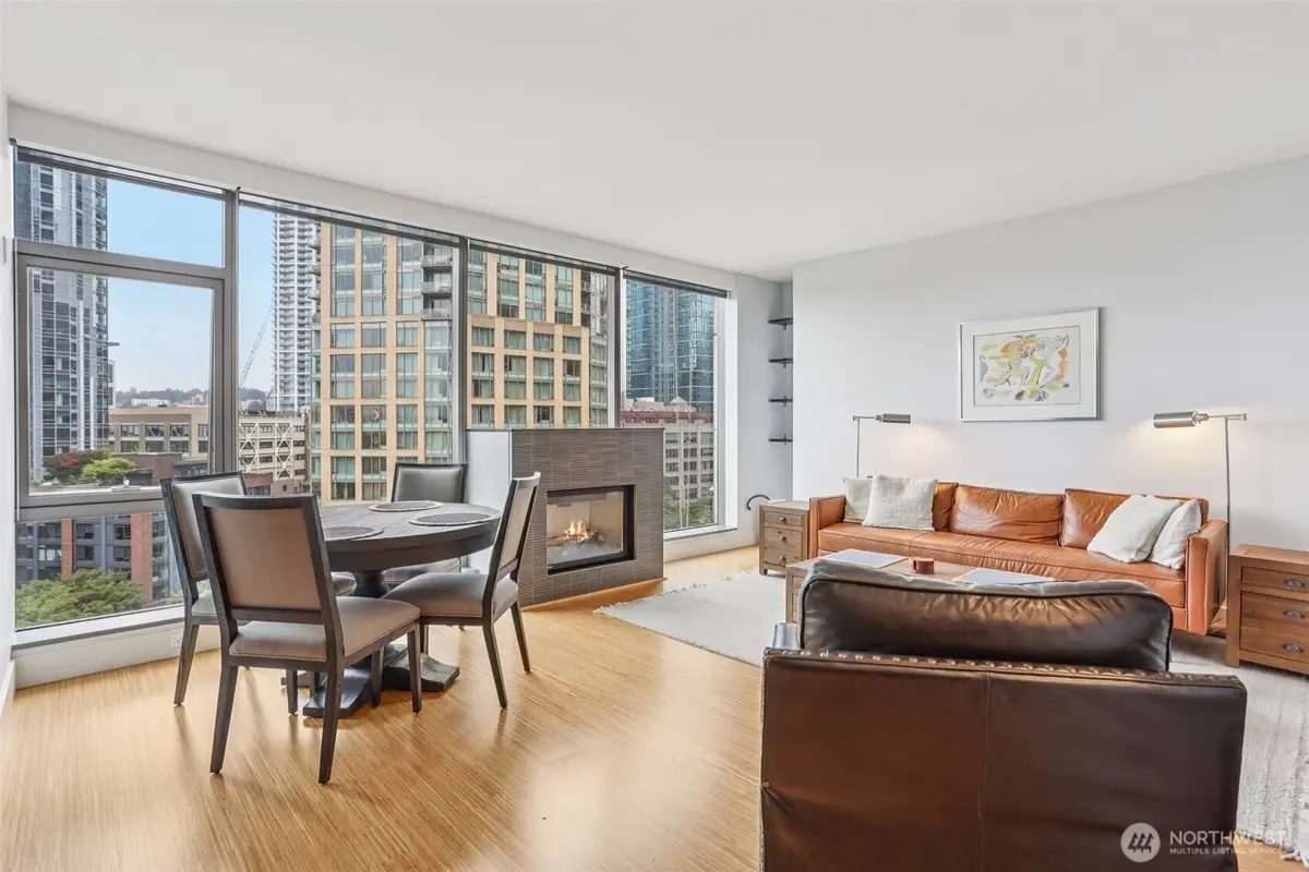 820 Blanchard Street #904, Seattle, WA 98121 - Image #1