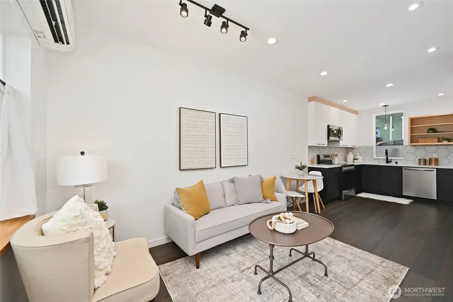 6302 26th Avenue Nw, Seattle, WA 98107 - Image #2