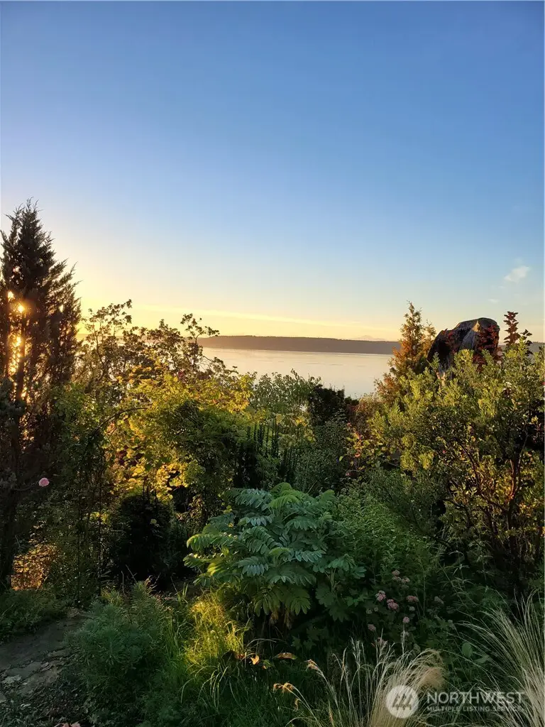 1410 Poe Avenue Ne, Tacoma, WA 98422 - Image #3