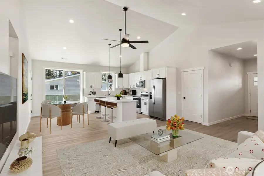 8 Hobble Creek Street, Elma, WA 98541 - Image #2