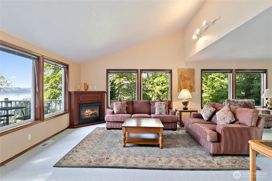 5023 Cooper Point Road Nw, Olympia, WA 98502 - Image #2