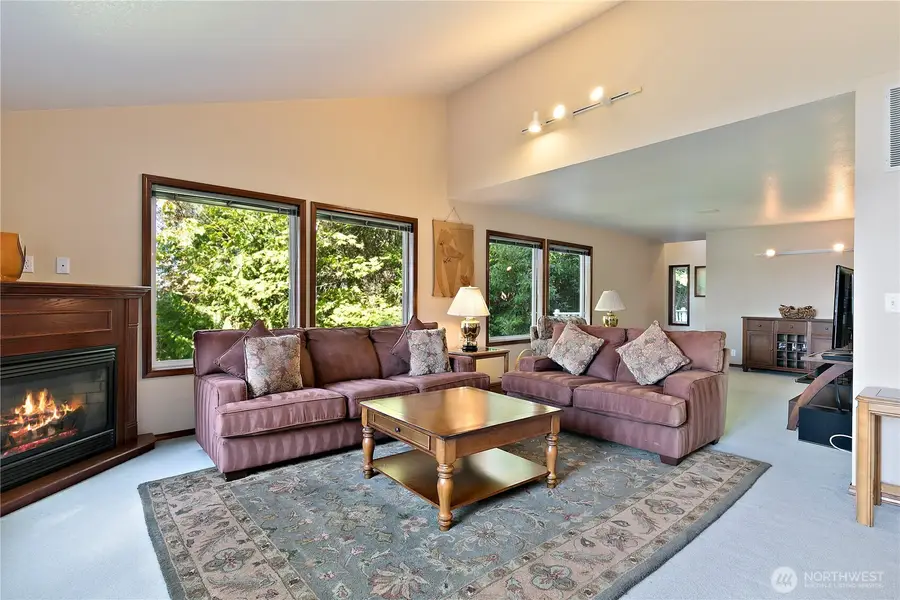 5023 Cooper Point Road Nw, Olympia, WA 98502 - Image #3