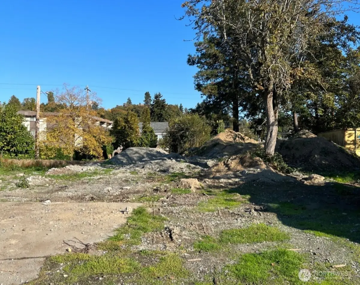 6207 Rainier Avenue S, Seattle, WA 98118 - Image #1