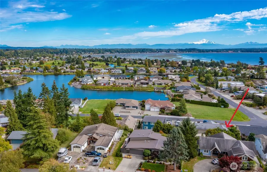 8124 Comox Rd, Blaine, WA 98230 - Image #2