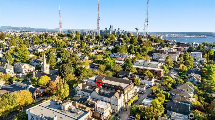 1823 Queen Anne Avenue N #202, Seattle, WA 98109 - Image #2