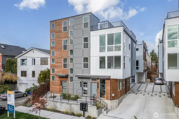 826 NW 52nd Street #C, Seattle, WA 98107