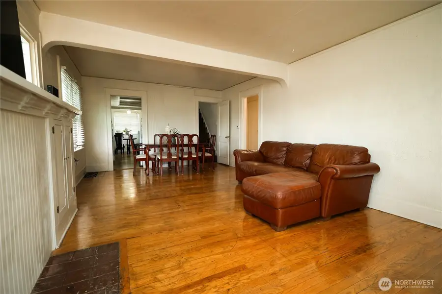 1402 S 56th Street, Tacoma, WA 98408 - Image #2