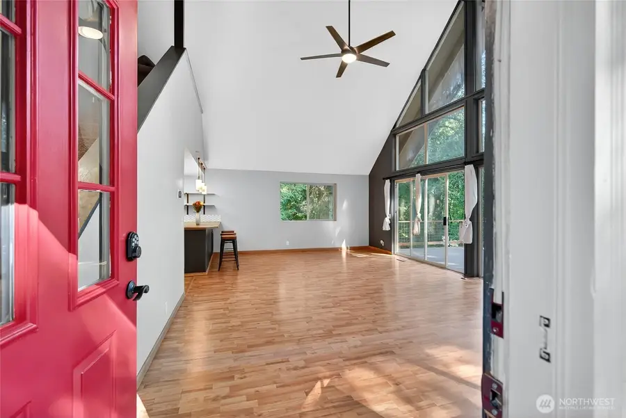 196 Sudden Valley Drive, Bellingham, WA 98229 - Image #2