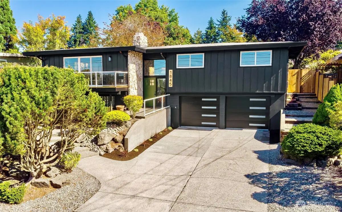 1845 N Hawthorne Drive, Tacoma, WA 98406 - Image #1