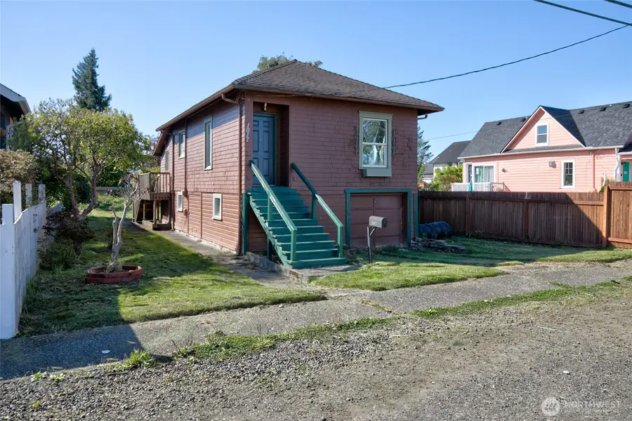 1017 W Marion Street, Aberdeen, WA 98520 - Image #2
