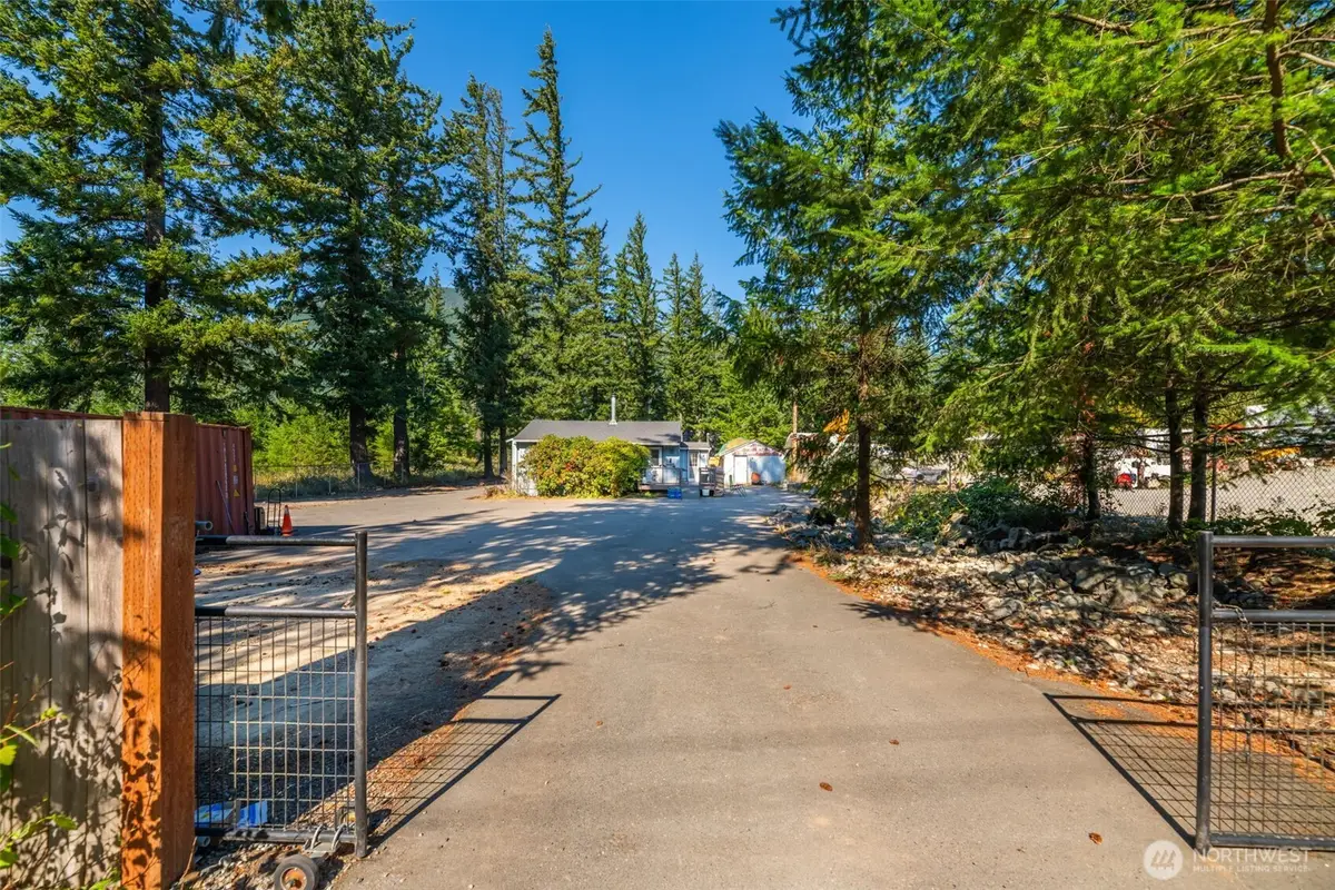 45100 SE North Bend Way, North Bend, WA 98045 - Image #1