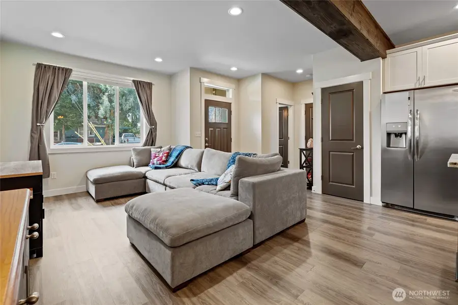 1012 High Avenue, Bremerton, WA 98337 - Image #3