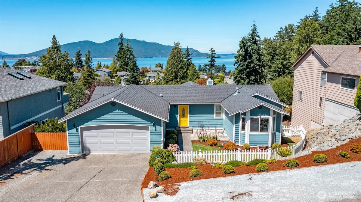 3410 W 7th Place, Anacortes, WA 98221 - #1