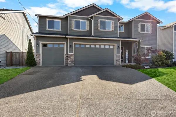 16821 32nd Avenue E, Tacoma, WA 98446