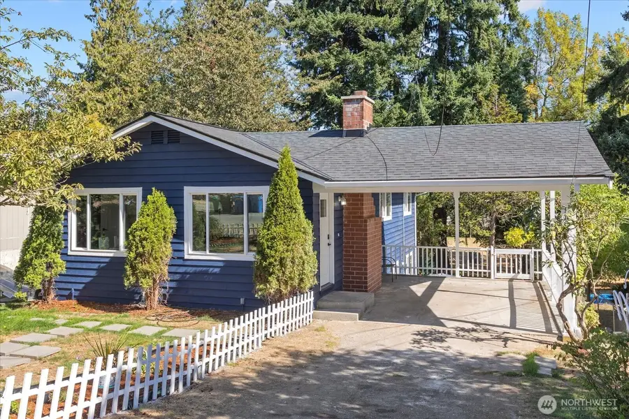 11250 57th Avenue S, Seattle, WA 98178 - Image #2