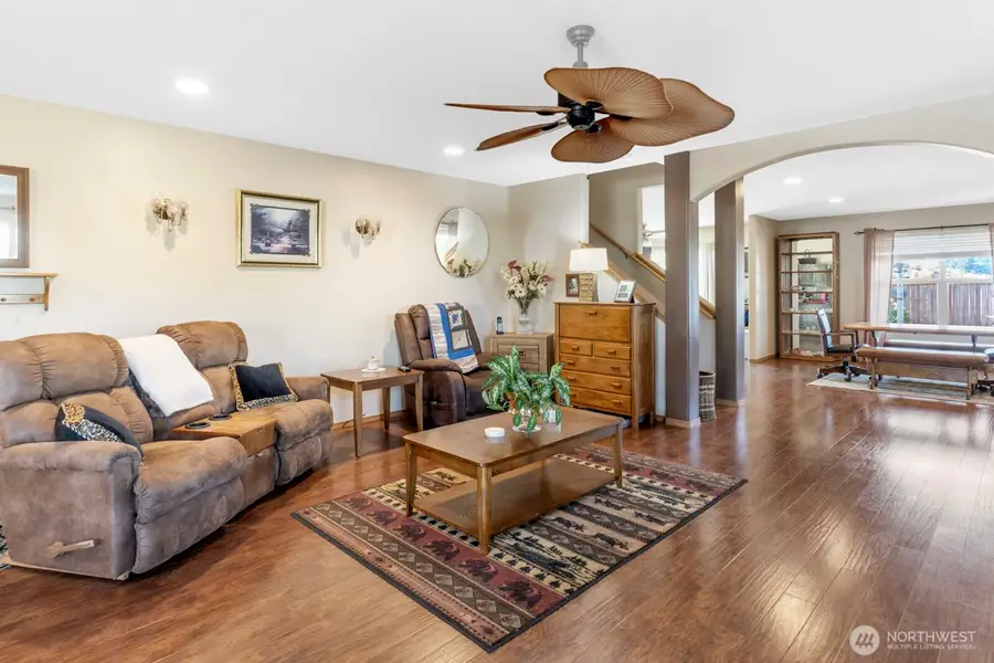 308 Easy Street Se, Rainier, WA 98576 - Image #3