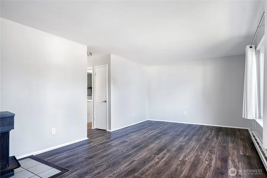 5628 SE 123rd Avenue, Bellevue, WA 98006 - Image #3