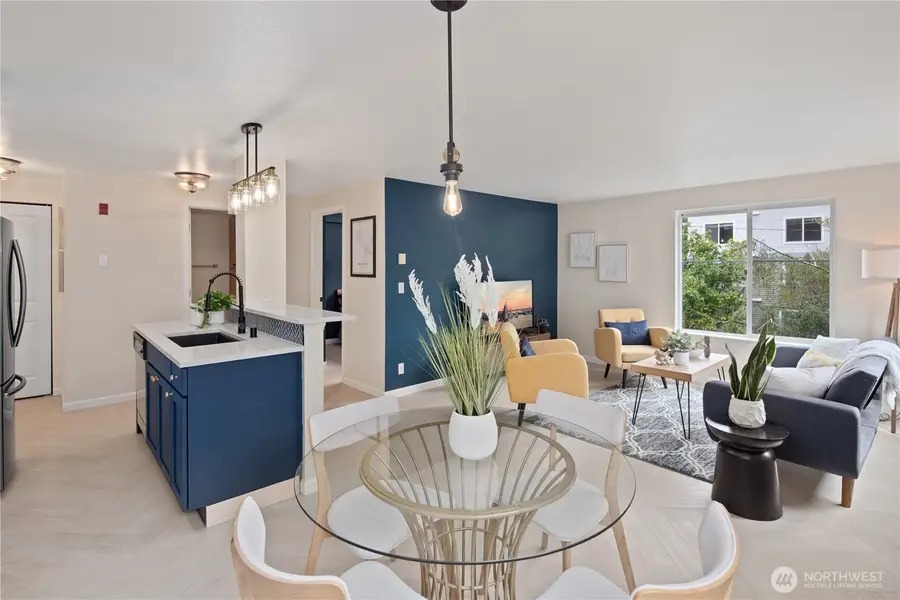 300 10th Avenue #A302, Seattle, WA 98122 - Image #2