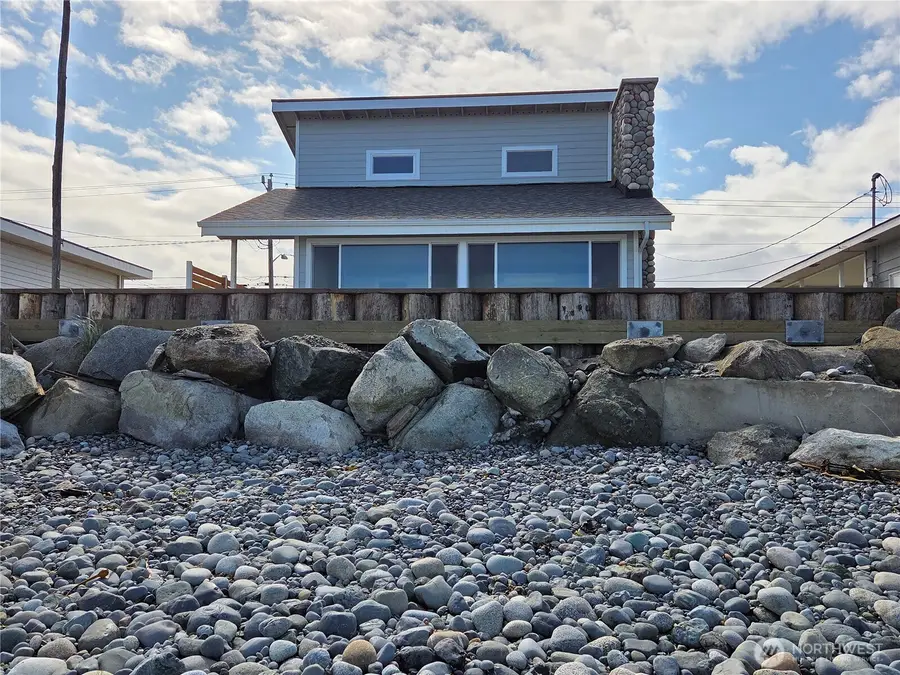 2629 W Beach Road, Oak Harbor, WA 98277 - Image #2