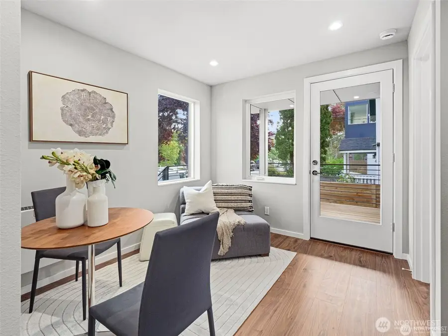 4464 Midvale Avenue N, Seattle, WA 98103 - Image #2