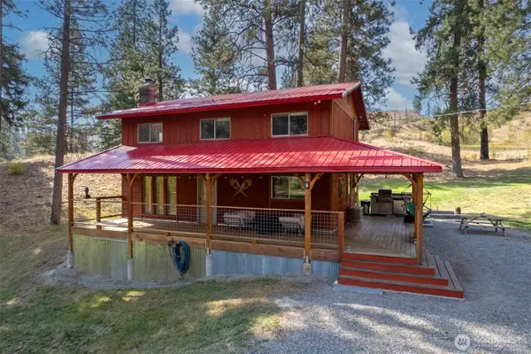 1425 Salmon Creek Road, Okanogan, WA 98819