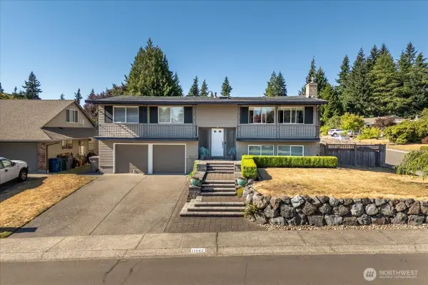 11642 NE 135th Street, Kirkland, WA 98034