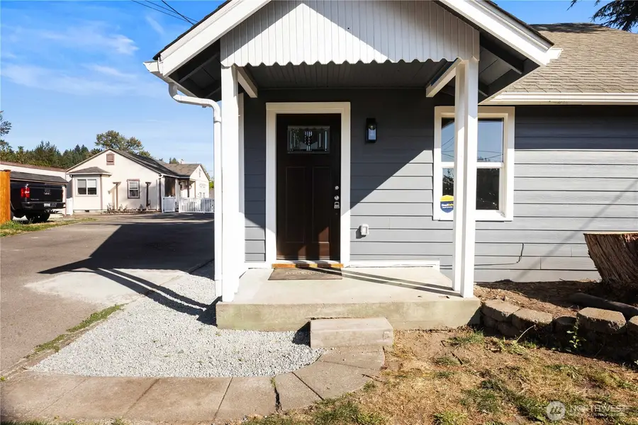 639 Elizabeth St, Sumner, WA 98390 - Image #3