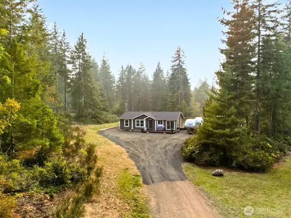 1173 NE Hurd Road, Belfair, WA 98528