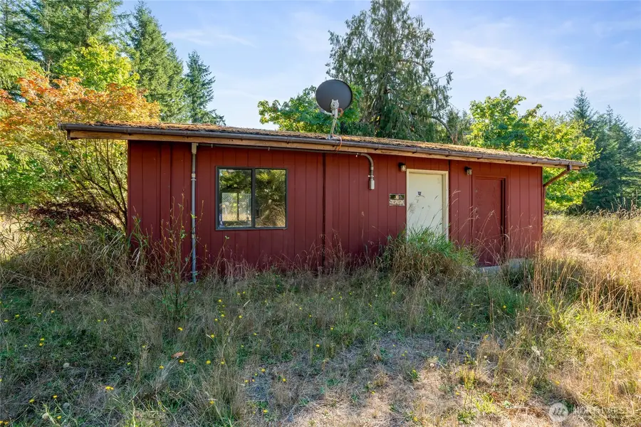 36716 Eatonville Cutoff Road E, Eatonville, WA 98328 - Image #3